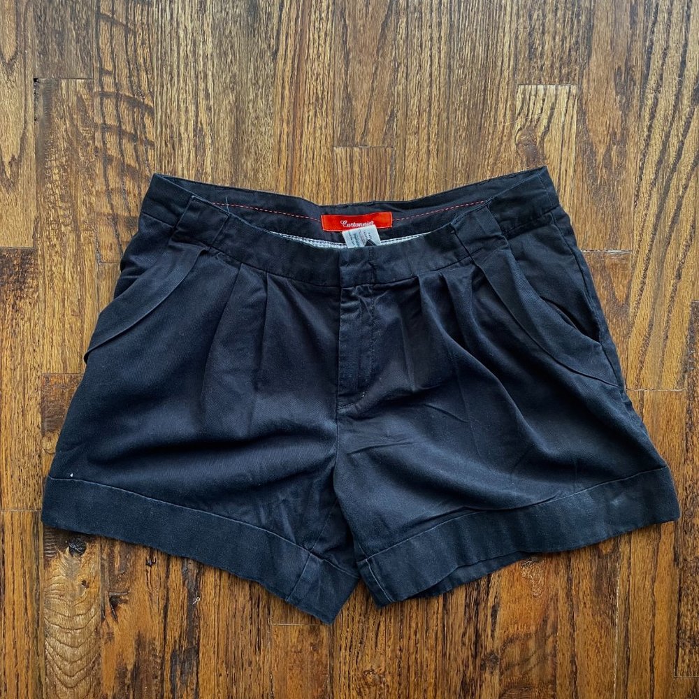 Anthropologie Cartonnier Black pleated shorts size 6